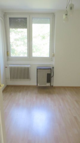 Kiadó téglalakás, albérlet, Békéscsabán 90 E Ft / hó