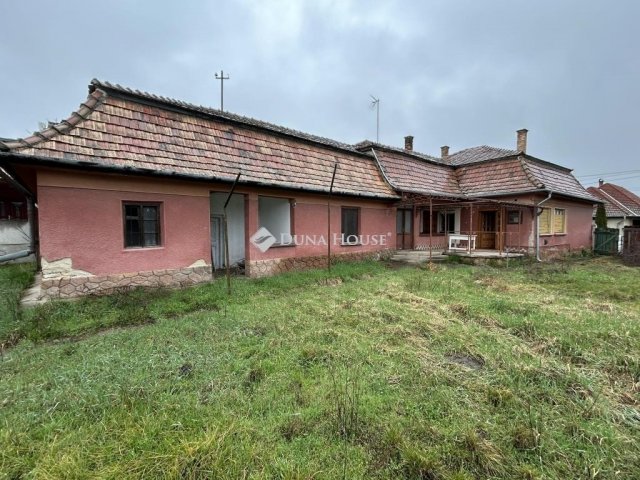 Eladó családi ház, Albertirsán 60 M Ft, 4 szobás