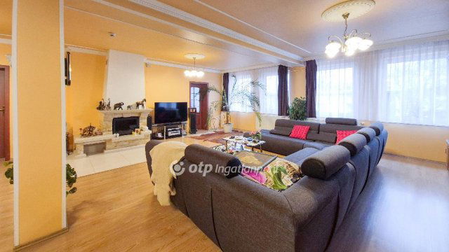 Eladó családi ház, Budapesten, XIII. kerületben 970 M Ft
