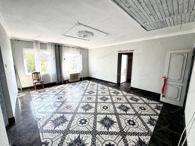 Eladó családi ház, Nagyecseden 29.9 M Ft, 2+1 szobás