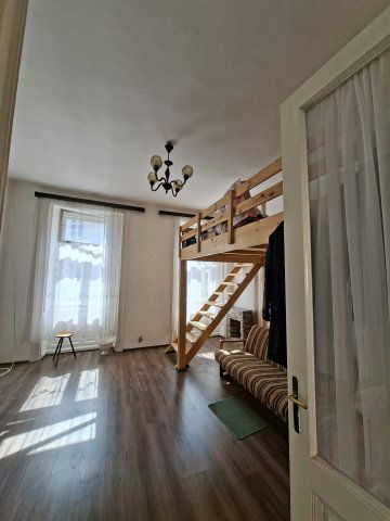 Kiadó téglalakás, albérlet, Egerben 110 E Ft / hó, 1 szobás