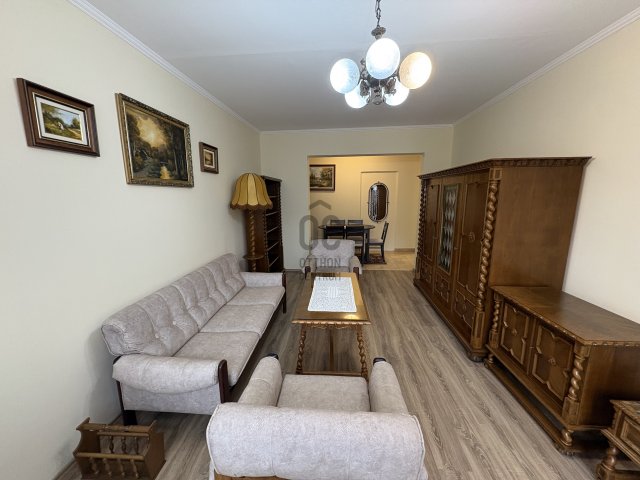 Kiadó panellakás, albérlet, Győrött 160 E Ft / hó, 2 szobás