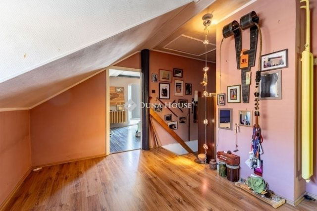 Eladó ikerház, Budapesten, XVIII. kerületben 99.9 M Ft, 5 szobás