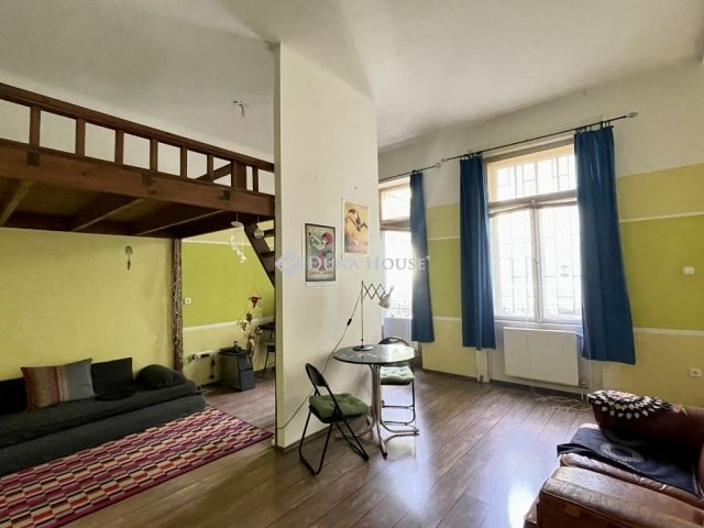 Eladó téglalakás, Budapesten, IX. kerületben 63 M Ft, 1 szobás