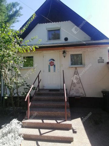 Eladó családi ház, Gönyűn 64.9 M Ft, 3 szobás