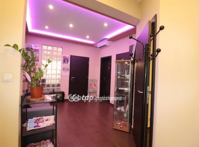 Eladó téglalakás, Budapesten, IX. kerületben 56.5 M Ft, 3 szobás