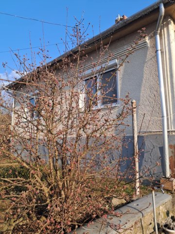 Eladó családi ház, Mátranovákon 22 M Ft, 2 szobás