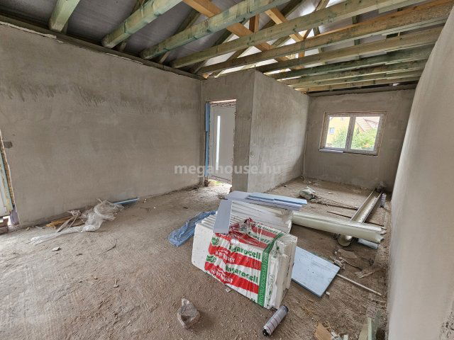 Eladó családi ház, Érden 99 M Ft, 5 szobás