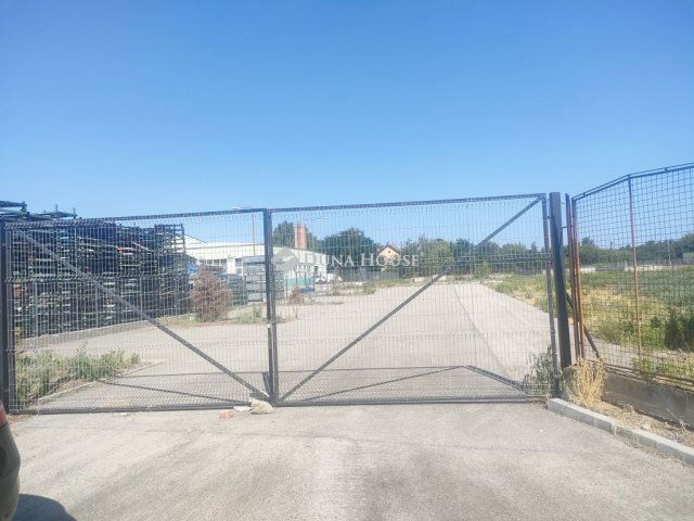 Eladó ipari ingatlan, Helvécián 85 M Ft / költözzbe.hu