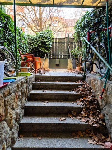 Eladó téglalakás, XI. kerületben, Károli Gáspár téren