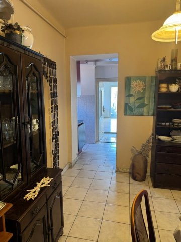 Eladó téglalakás, Szentendrén 118 M Ft, 3+1 szobás