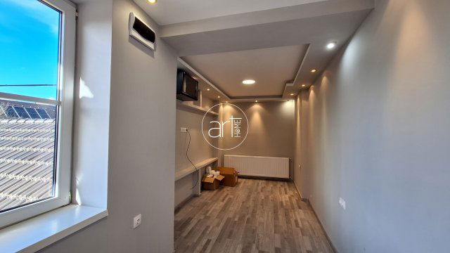 Kiadó téglalakás, albérlet, Szegeden 250 E Ft / hó, 3+1 szobás