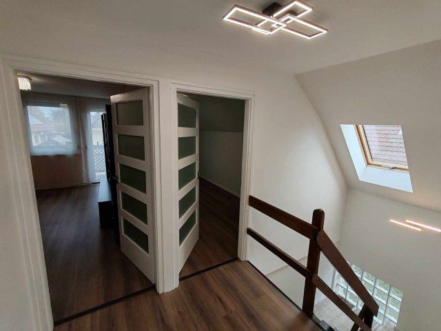 Eladó családi ház, Szolnokon 94.9 M Ft, 3 szobás