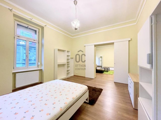 Eladó téglalakás, Budapesten, VII. kerületben 74 M Ft, 2 szobás