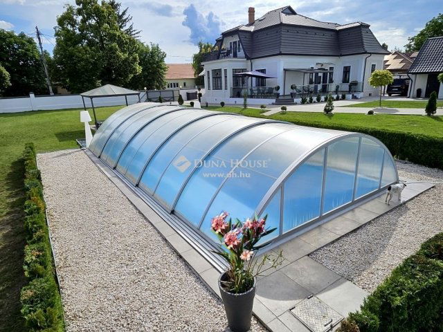 Eladó családi ház, Tápióbicskén 524.625 M Ft, 5 szobás