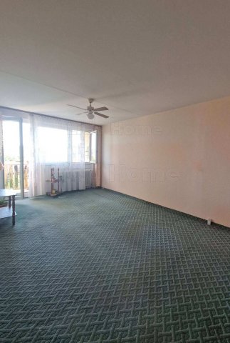 Eladó panellakás, Székesfehérvárott 45.5 M Ft, 2 szobás