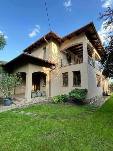 Eladó családi ház, Nyíregyházán 158 M Ft, 4 szobás