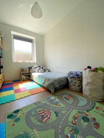 Eladó családi ház, Orfűn 109 M Ft, 3 szobás