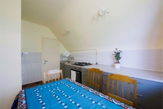 Eladó családi ház, Gödöllőn 169 M Ft, 4 szobás