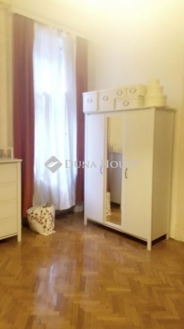 Eladó téglalakás, Budapesten, VII. kerületben 95 M Ft, 2 szobás