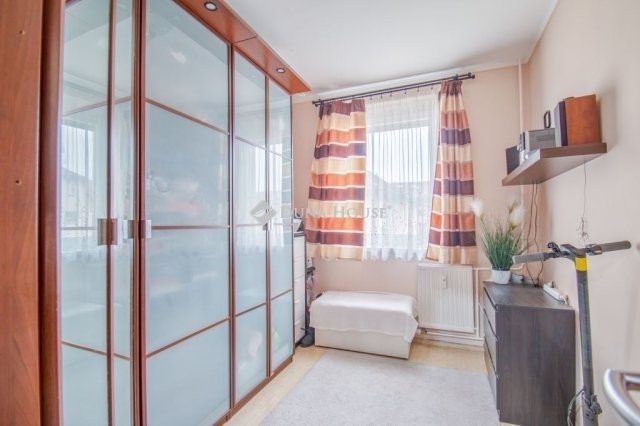 Eladó téglalakás, Budapesten, XVIII. kerületben 82.9 M Ft