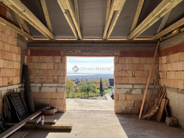 Eladó családi ház, Cserszegtomajon 67 M Ft, 4 szobás