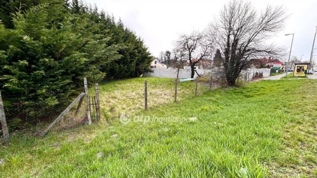 Eladó telek, Győrött 12.9 M Ft / költözzbe.hu