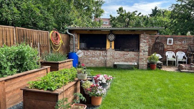 Eladó téglalakás, Szombathelyen 87.75 M Ft, 4 szobás