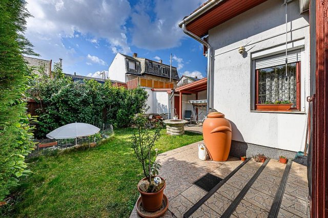 Eladó családi ház, Budapesten, X. kerületben 139.5 M Ft