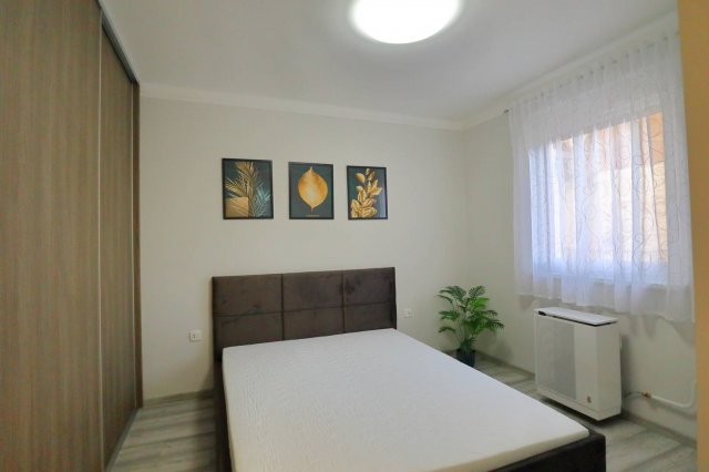 Kiadó téglalakás, albérlet, Szegeden 200 E Ft / hó, 2 szobás