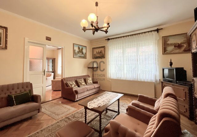 Eladó családi ház, Pécelen, Korányi utcában 99 M Ft, 4 szobás