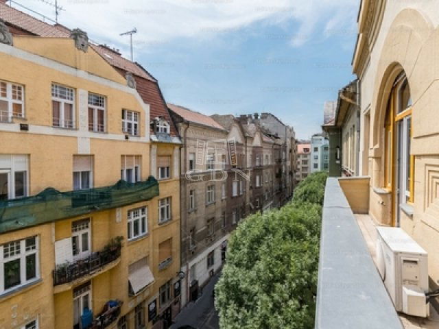 Eladó téglalakás, Budapesten, XI. kerületben 99 M Ft, 3 szobás