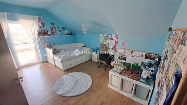 Eladó ikerház, Gyömrőn 124.9 M Ft, 5 szobás