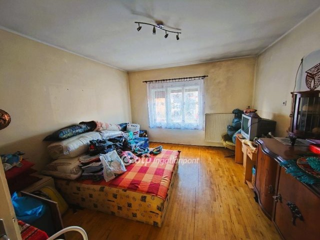 Eladó családi ház, Hosszúhetényen 49 M Ft, 3+1 szobás