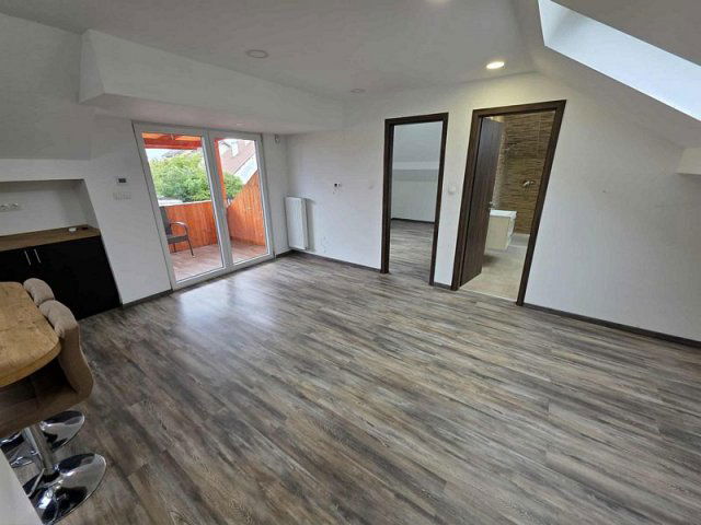 Kiadó téglalakás, albérlet, Érden 240 E Ft / hó, 2 szobás