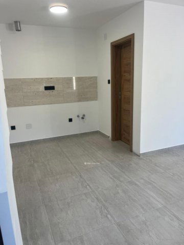 Eladó téglalakás, Budapesten, III. kerületben 69.999 M Ft