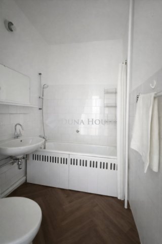 Eladó panellakás, Budapesten, XVIII. kerületben 41.99 M Ft