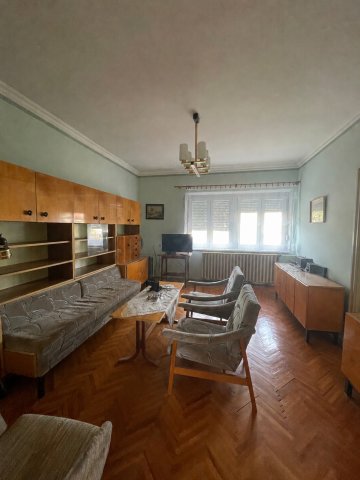 Eladó családi ház, Martfűn 45 M Ft, 1 szobás