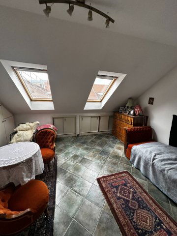 Kiadó téglalakás, albérlet, Pécsett 300 E Ft / hó, 3 szobás
