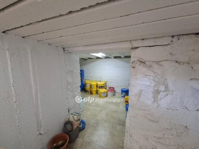 Eladó családi ház, Verpeléten 61 M Ft, 3+2 szobás