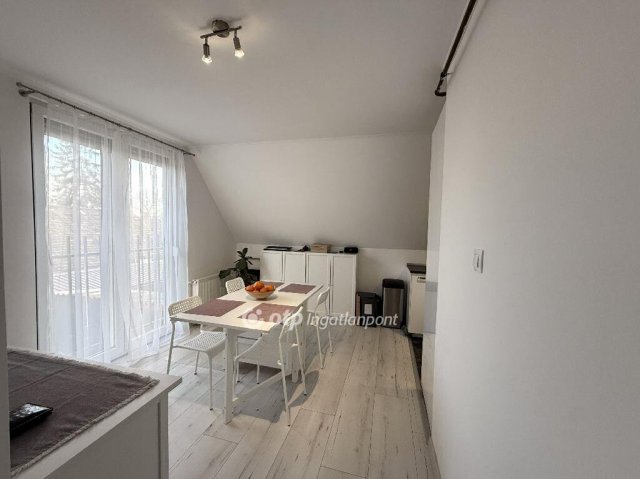 Eladó téglalakás, Budaörsön 114.9 M Ft, 2+2 szobás