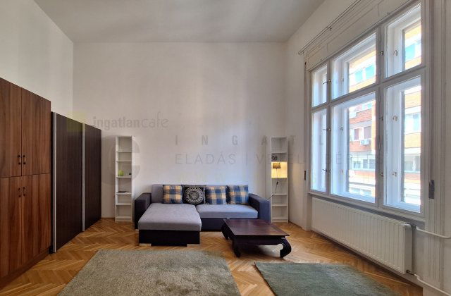 Eladó téglalakás, Szegeden, Feketesas utcában 109.9 M Ft