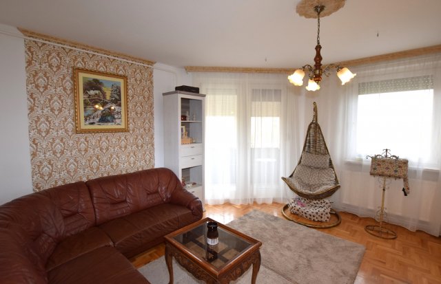 Eladó panellakás, Debrecenben 57.7 M Ft, 1+1 szobás