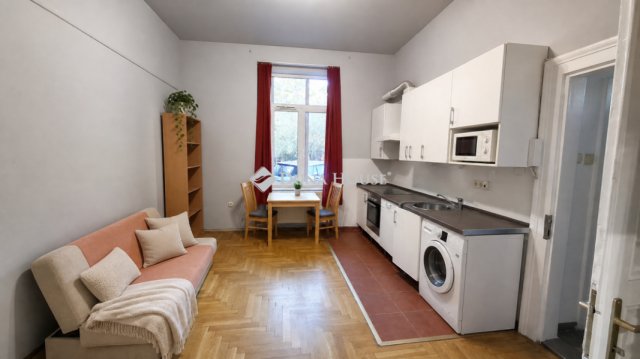 Kiadó téglalakás, albérlet, Budapesten, VIII. kerületben