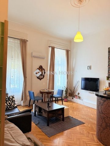 Eladó téglalakás, Budapesten, VI. kerületben 99 M Ft, 3 szobás