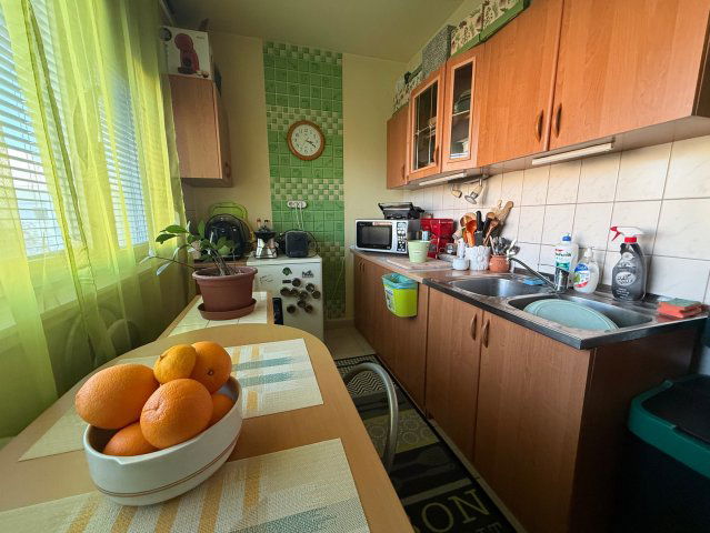 Eladó panellakás, Szegeden, Vág utcában 44.5 M Ft, 2 szobás