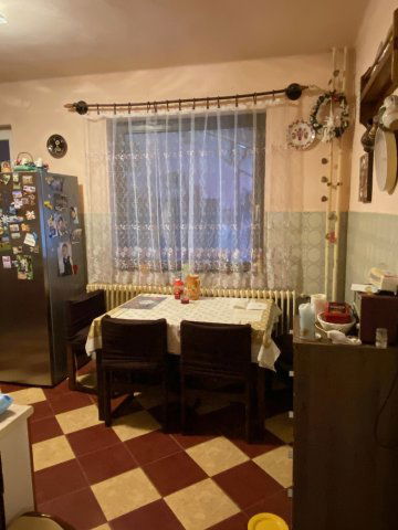 Eladó családi ház, Kónyon 71.99 M Ft, 5 szobás