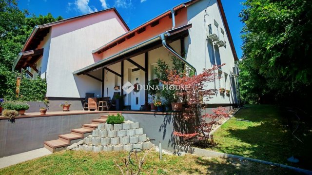 Eladó ikerház, Szentendrén, Dongó utcában 139.9 M Ft, 3 szobás
