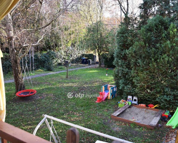 Eladó téglalakás, Budapesten, III. kerületben 94.8 M Ft