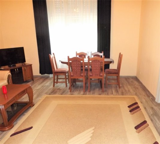 Kiadó téglalakás, albérlet, Debrecenben 220 E Ft / hó, 2 szobás